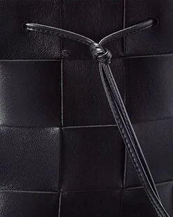 Bottega Veneta Cassette Intrecciato Leather Bucket Bag Women -Luxe Shoulder Bags Sales Store 1111542981 RLLD 3